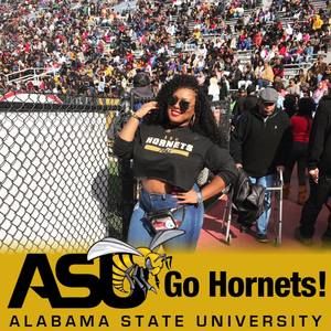 Meet your Posher, Angela